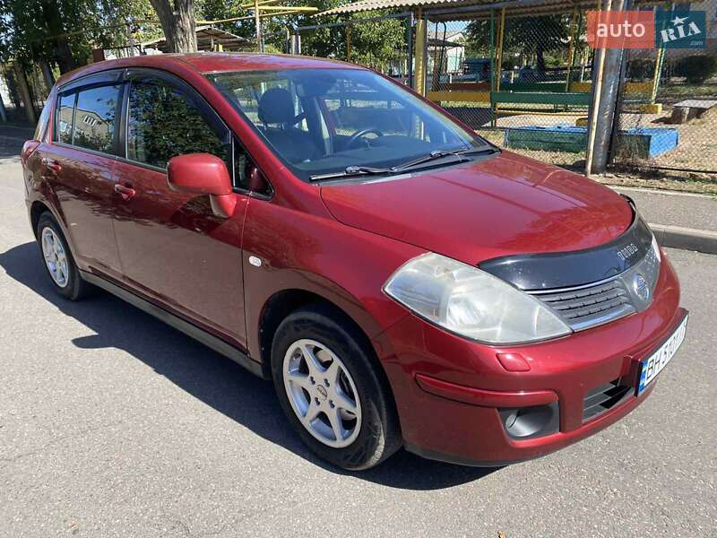 Хэтчбек Nissan TIIDA 2008 в Одессе фото 4 Хэтчбек Nissan TIIDA 2008 в Одессе