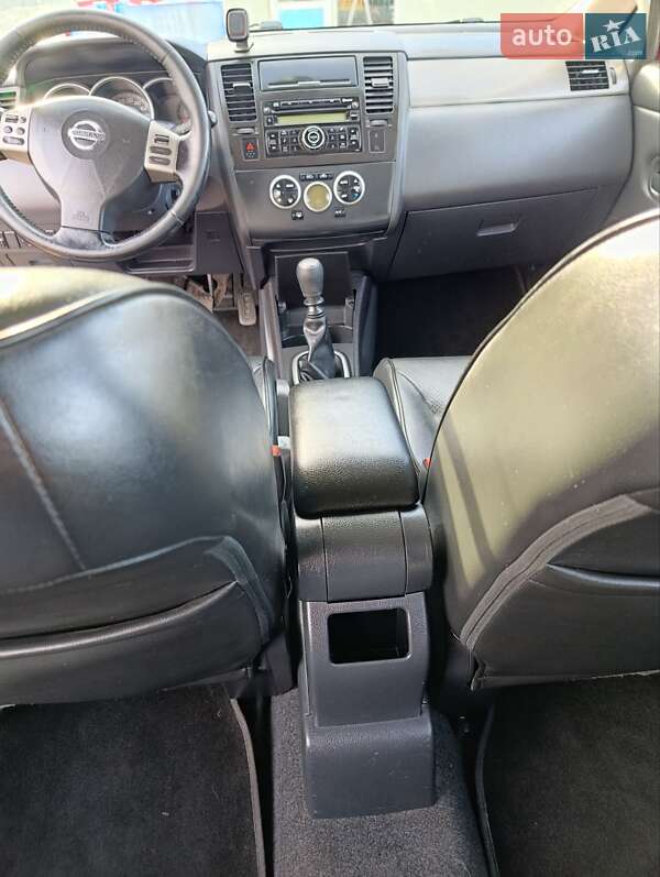 Хэтчбек Nissan TIIDA 2008 в Одессе фото 12 Хэтчбек Nissan TIIDA 2008 в Одессе