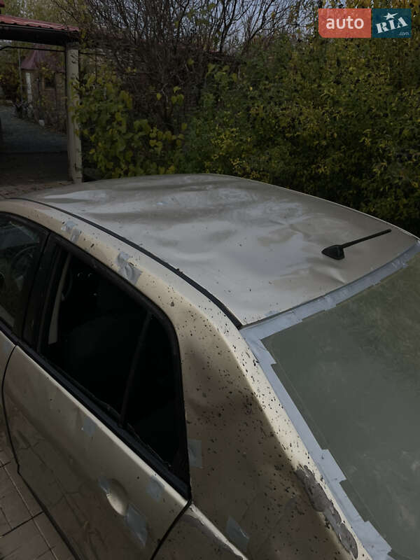 Седан Nissan TIIDA 2011 в Дружковке