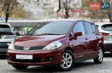Хэтчбек Nissan TIIDA 2008 в Одессе