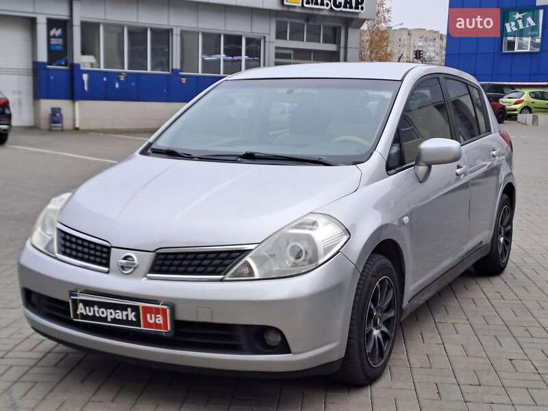 Хэтчбек Nissan TIIDA 2006 в Одессе