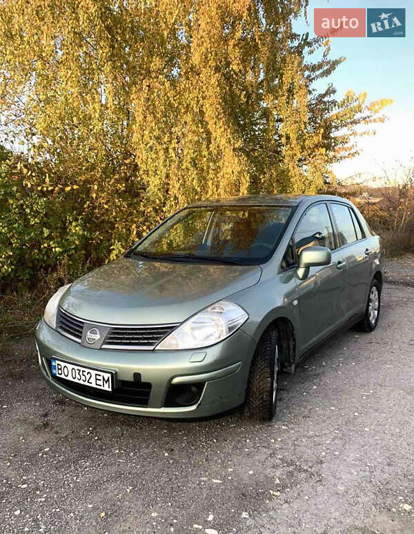 Седан Nissan TIIDA 2008 в Тернополі