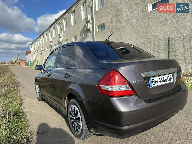 Седан Nissan TIIDA 2008 в Одессе фото 6 Седан Nissan TIIDA 2008 в Одессе