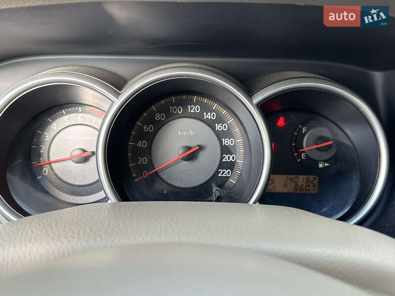 Седан Nissan TIIDA 2008 в Одессе фото 12 Седан Nissan TIIDA 2008 в Одессе