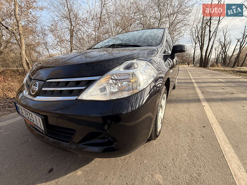 Хэтчбек Nissan TIIDA 2011 в Киеве фото 18 Хэтчбек Nissan TIIDA 2011 в Киеве