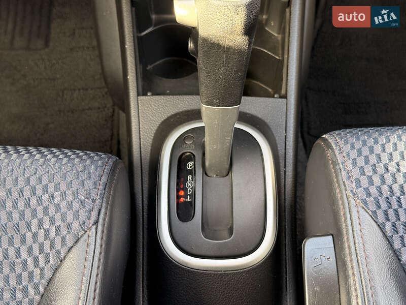 Хэтчбек Nissan TIIDA 2011 в Киеве фото 45 Хэтчбек Nissan TIIDA 2011 в Киеве