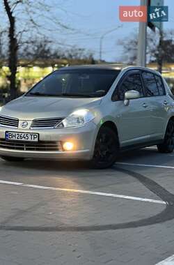 Хетчбек Nissan TIIDA 2006 в Одесі
