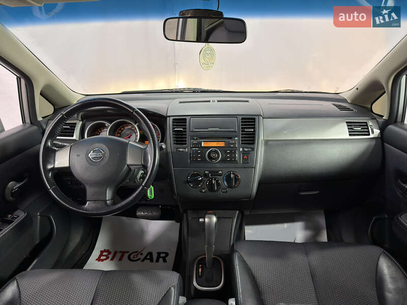 Хэтчбек Nissan TIIDA 2008 в Одессе