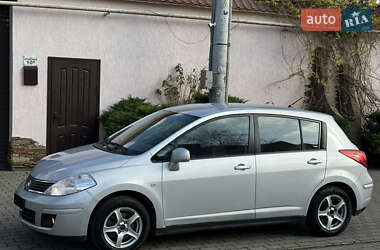 Хэтчбек Nissan TIIDA 2007 в Одессе