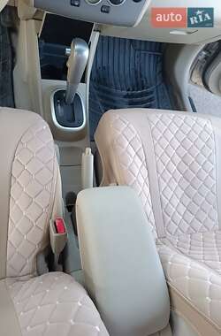 Хетчбек Nissan TIIDA 2011 в Чорноморську