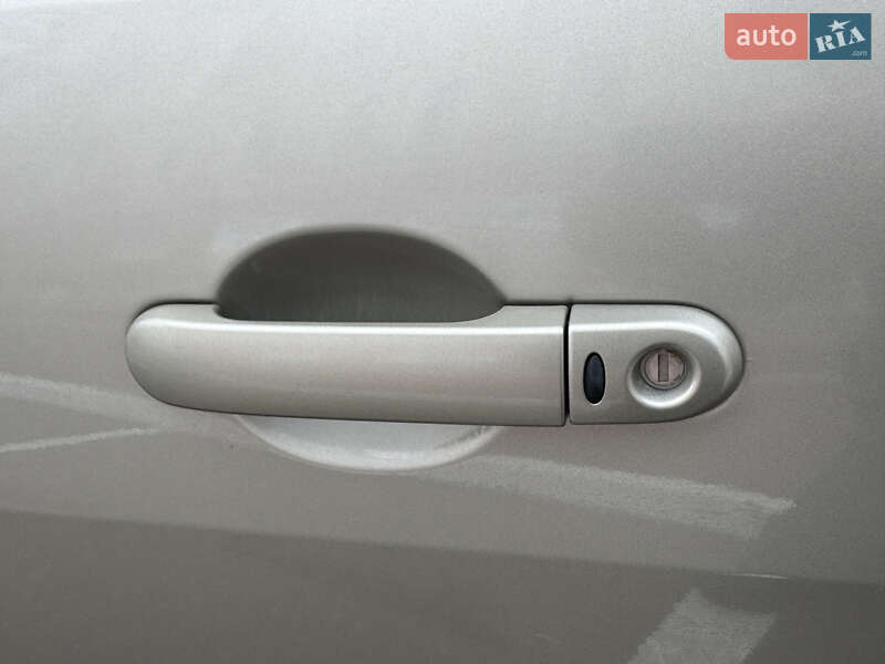 Седан Nissan TIIDA 2011 в Одесі фото 12 Седан Nissan TIIDA 2011 в Одесі