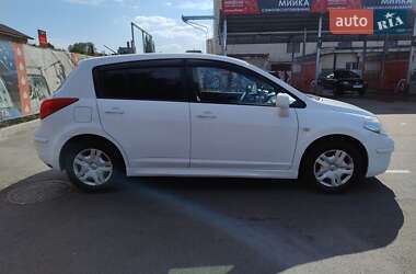 Хэтчбек Nissan TIIDA 2013 в Киеве