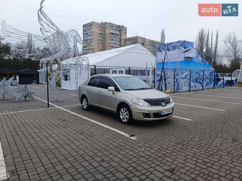 Седан Nissan TIIDA 2008 в Одесі