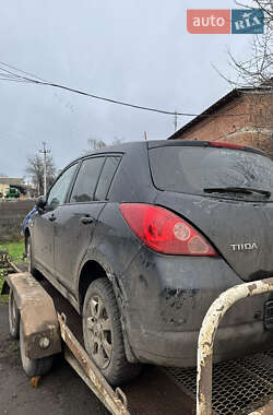 Хэтчбек Nissan TIIDA 2008 в Виннице