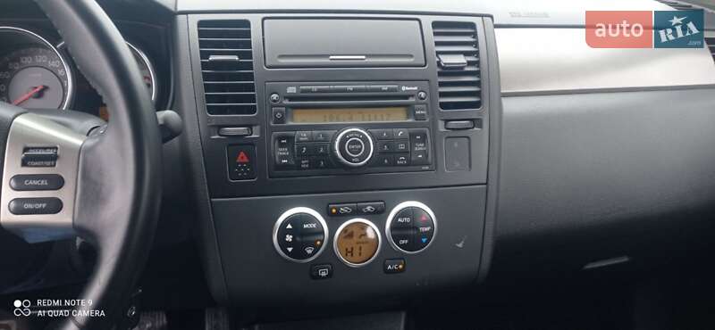 Хетчбек Nissan TIIDA 2008 в Вінниці