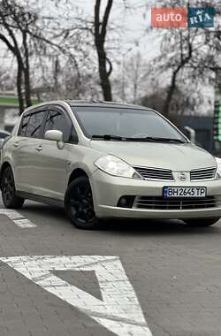 Хэтчбек Nissan TIIDA 2006 в Одессе
