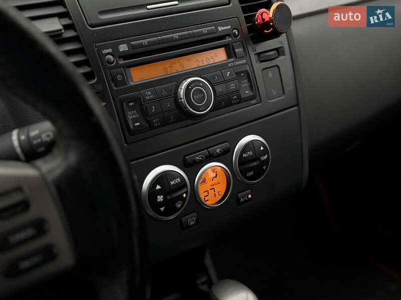 Хетчбек Nissan TIIDA 2008 в Звенигородці