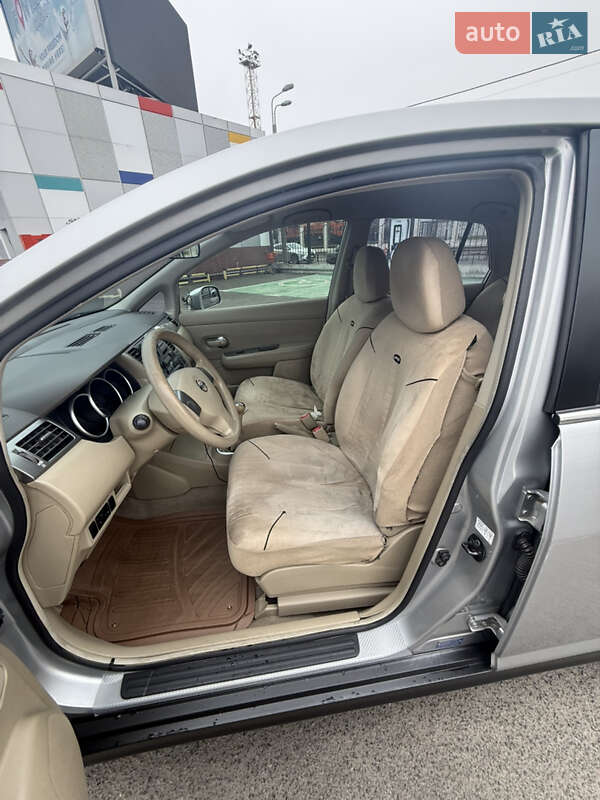 Седан Nissan TIIDA 2007 в Одесі