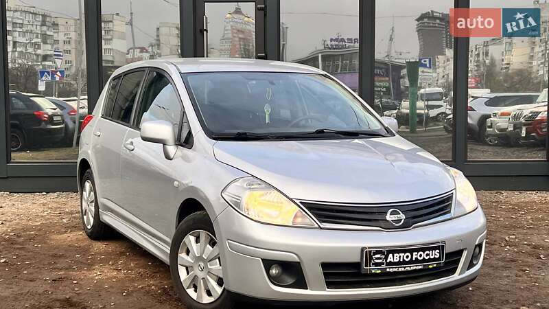 Nissan TIIDA 2012 Nissan TIIDA 2012