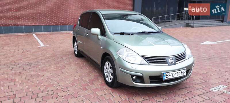 Хэтчбек Nissan TIIDA 2008 в Одессе фото 3 Хэтчбек Nissan TIIDA 2008 в Одессе