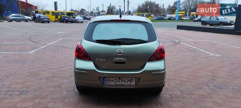 Хэтчбек Nissan TIIDA 2008 в Одессе фото 6 Хэтчбек Nissan TIIDA 2008 в Одессе