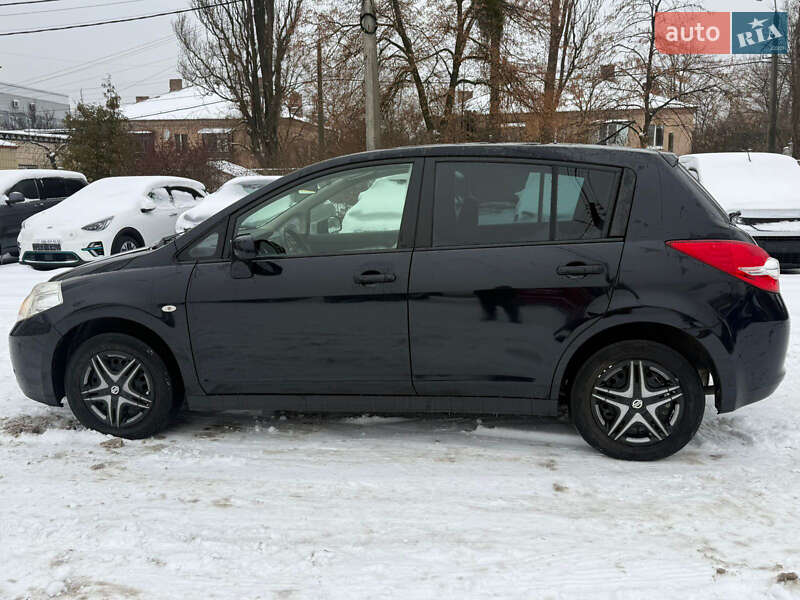 Седан Nissan TIIDA 2012 в Києві фото 32 Седан Nissan TIIDA 2012 в Києві