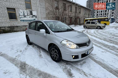 Хетчбек Nissan TIIDA 2009 в Києві