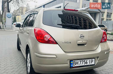 Седан Nissan TIIDA 2011 в Одесі