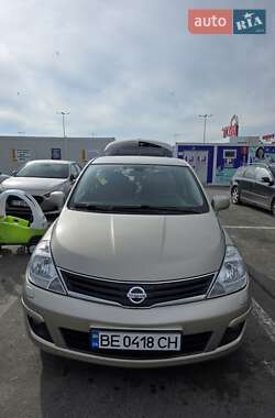 Хэтчбек Nissan TIIDA 2012 в Белгороде-Днестровском
