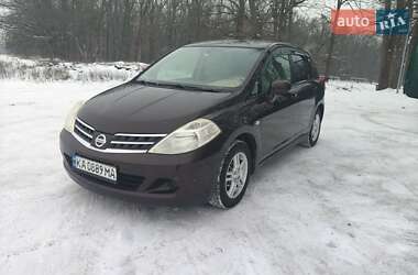 Хэтчбек Nissan TIIDA 2011 в Белой Церкви