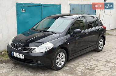 Хэтчбек Nissan TIIDA 2008 в Одессе