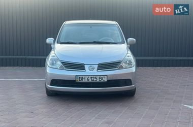 Хэтчбек Nissan TIIDA 2006 в Одессе