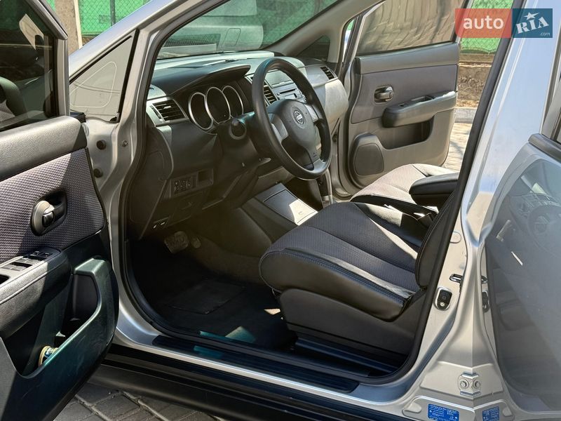 Хэтчбек Nissan TIIDA 2007 в Одессе фото 10 Хэтчбек Nissan TIIDA 2007 в Одессе