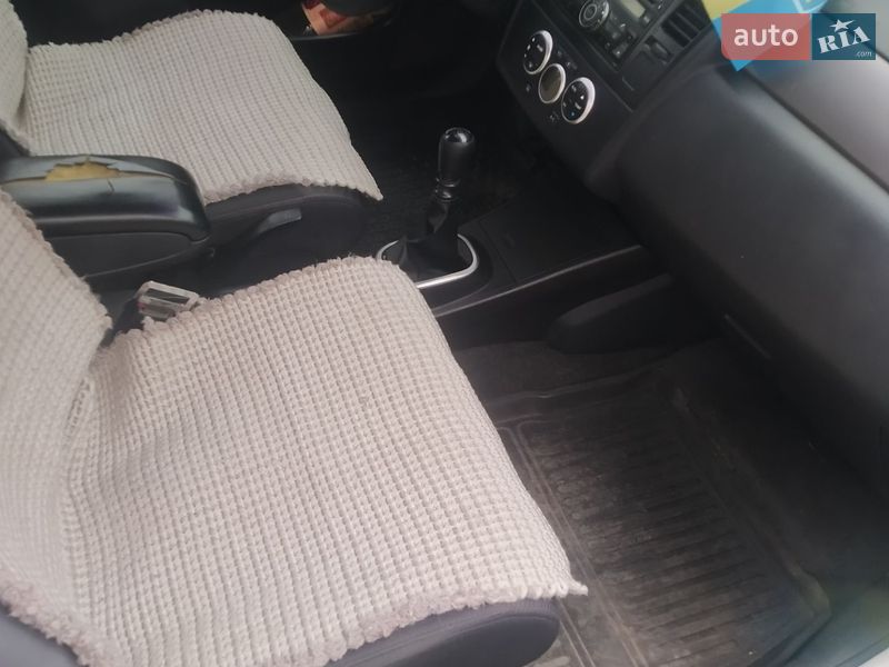 Седан Nissan TIIDA 2008 в Любашівці