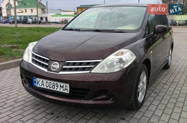 Хетчбек Nissan TIIDA 2011 в Білій Церкві