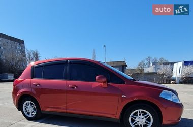 Хетчбек Nissan TIIDA 2007 в Южноукраїнську