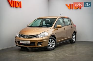 Хетчбек Nissan TIIDA 2008 в Києві