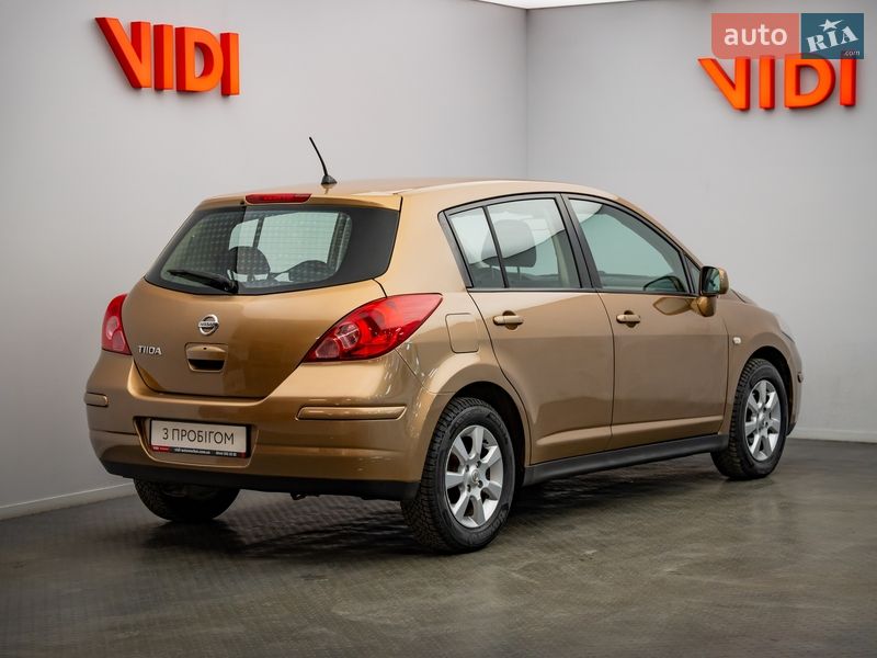 Хетчбек Nissan TIIDA 2008 в Києві