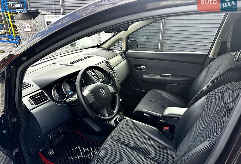 Хетчбек Nissan TIIDA 2012 в Харкові