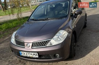 Хэтчбек Nissan TIIDA 2008 в Николаеве