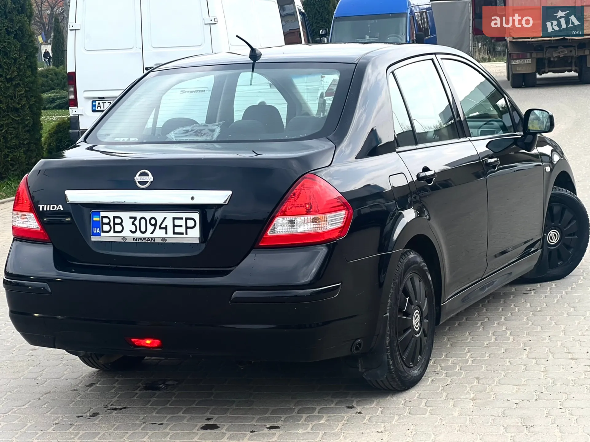 2010 Nissan Tiida - мініатюра 18