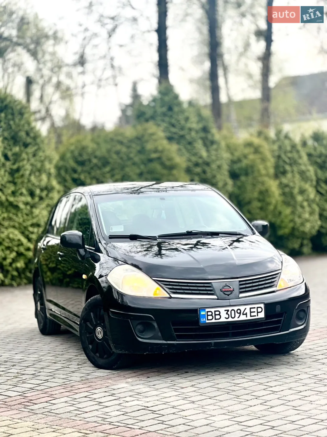 2010 Nissan Tiida - мініатюра 12