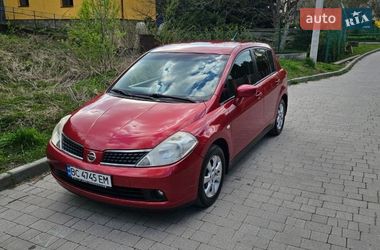 Хэтчбек Nissan TIIDA 2008 в Львове