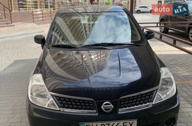 Хэтчбек Nissan TIIDA 2007 в Одессе