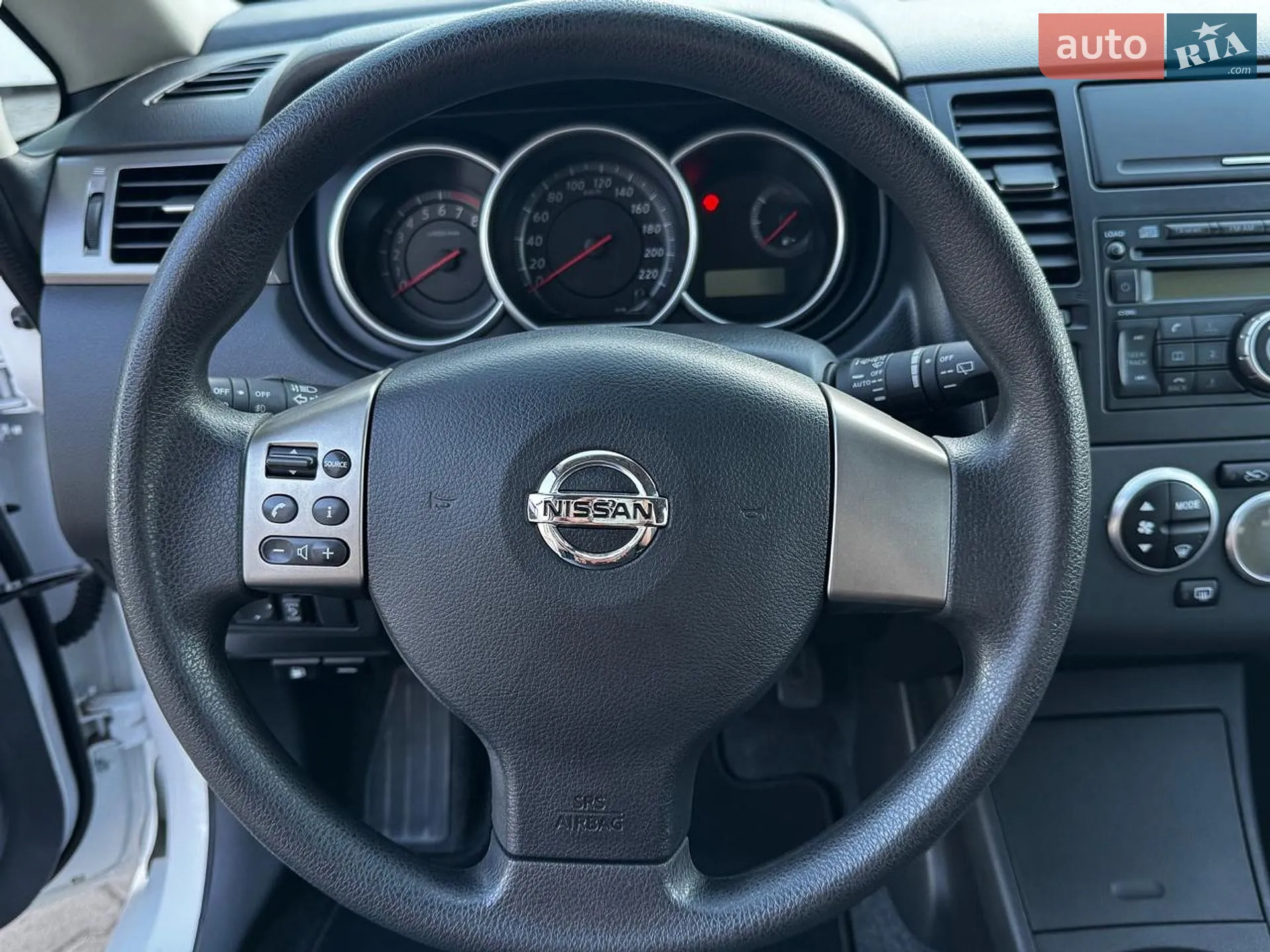 2012 Nissan Tiida - мініатюра 30