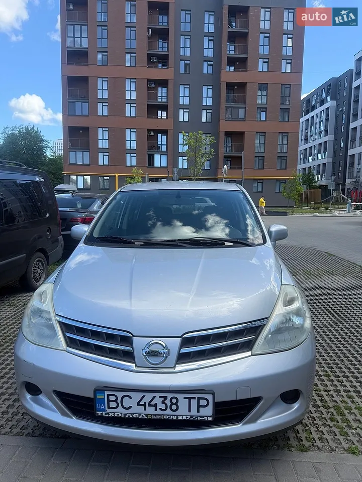 2011 Nissan Tiida - мініатюра 29