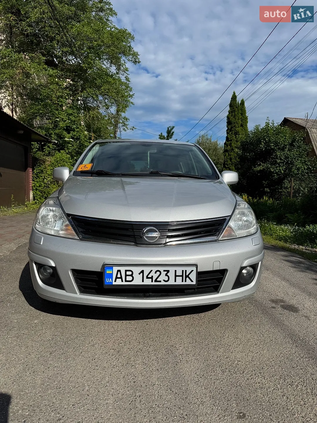2012 Nissan Tiida - мініатюра 2