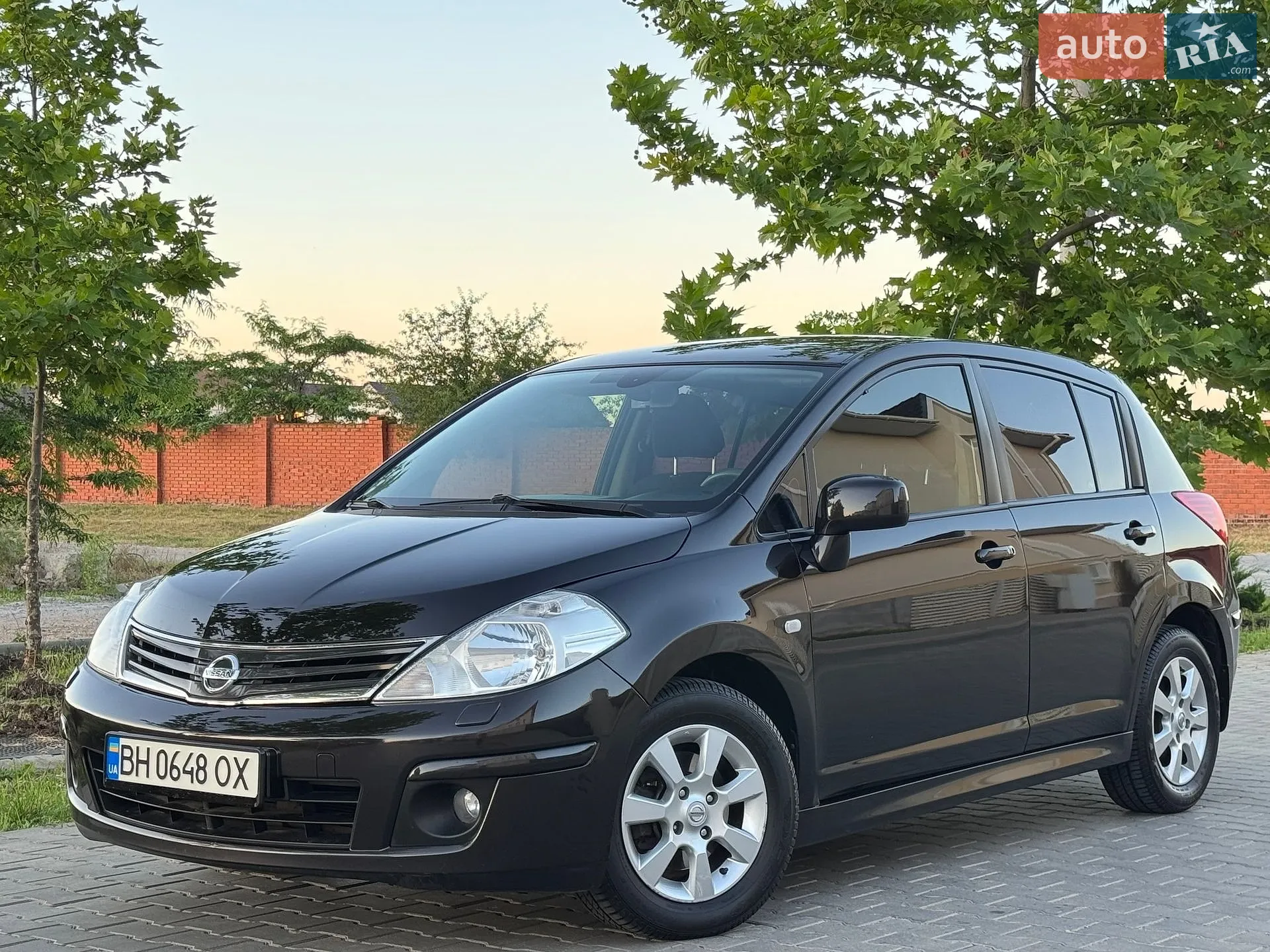 2010 Nissan Tiida - мініатюра 6