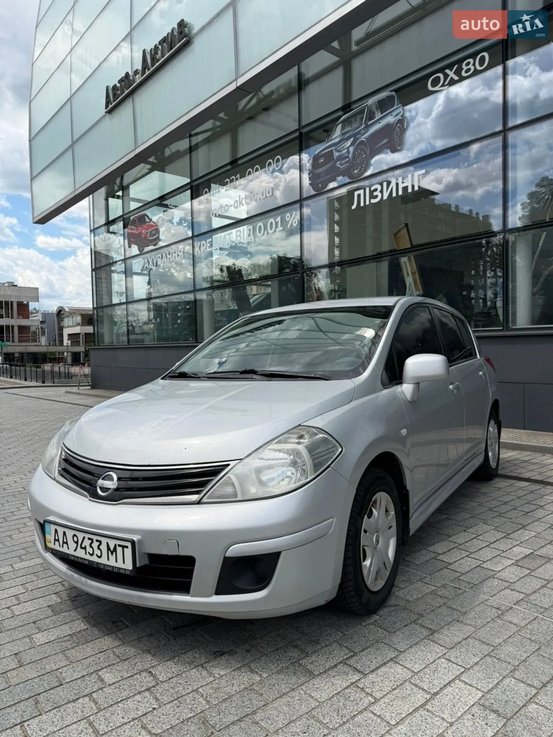 2012 Nissan Tiida - фото 1