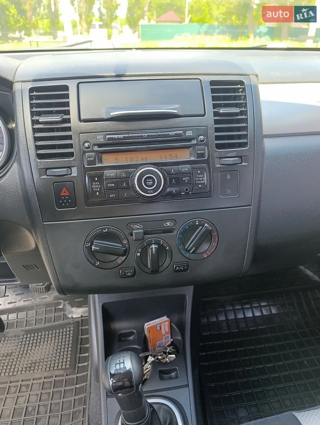 2011 Nissan Tiida - мініатюра 22